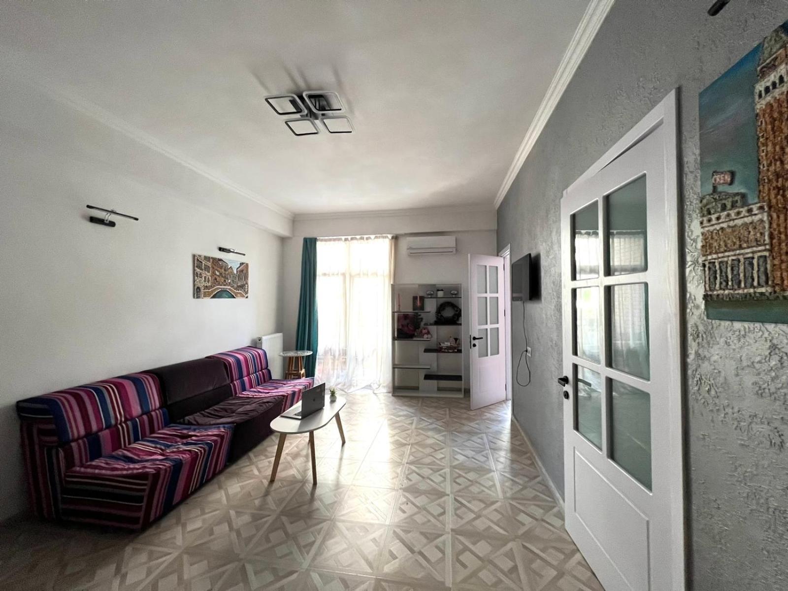 Apartment Sunny Mood Tbilisi Exterior photo